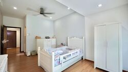 Tai Hwan Garden (D19), Terrace #566498741
